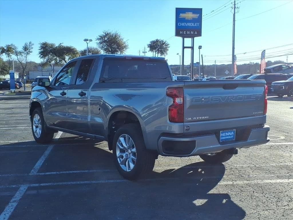 2026 Chevrolet Silverado 1500 - Image 8