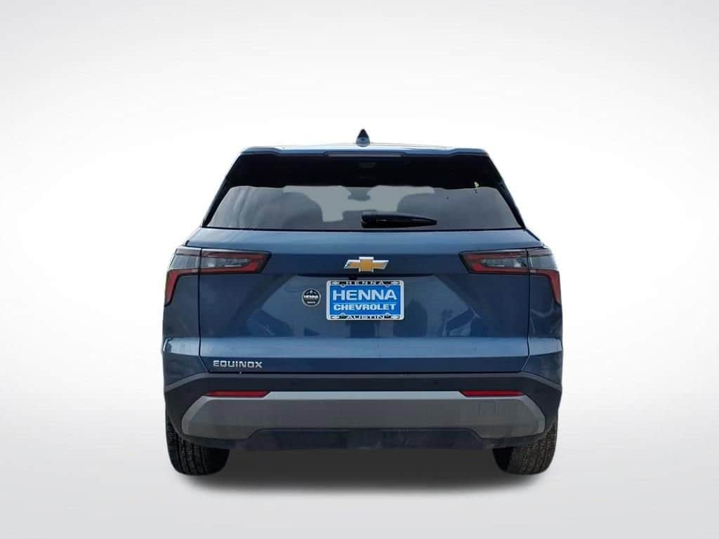 2026 Chevrolet Equinox - Image 4