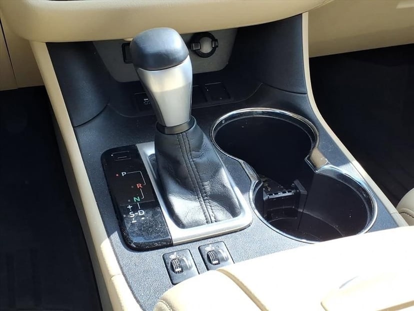 2014 Toyota Highlander - Image 17
