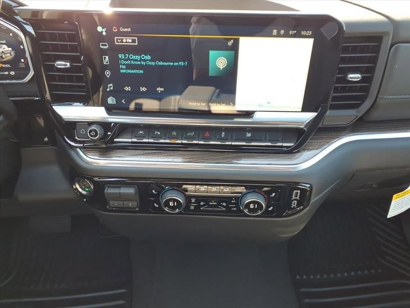 2026 Chevrolet Silverado 1500 - Image 22