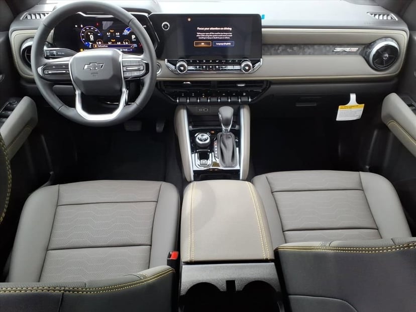 2026 Chevrolet Colorado - Image 16