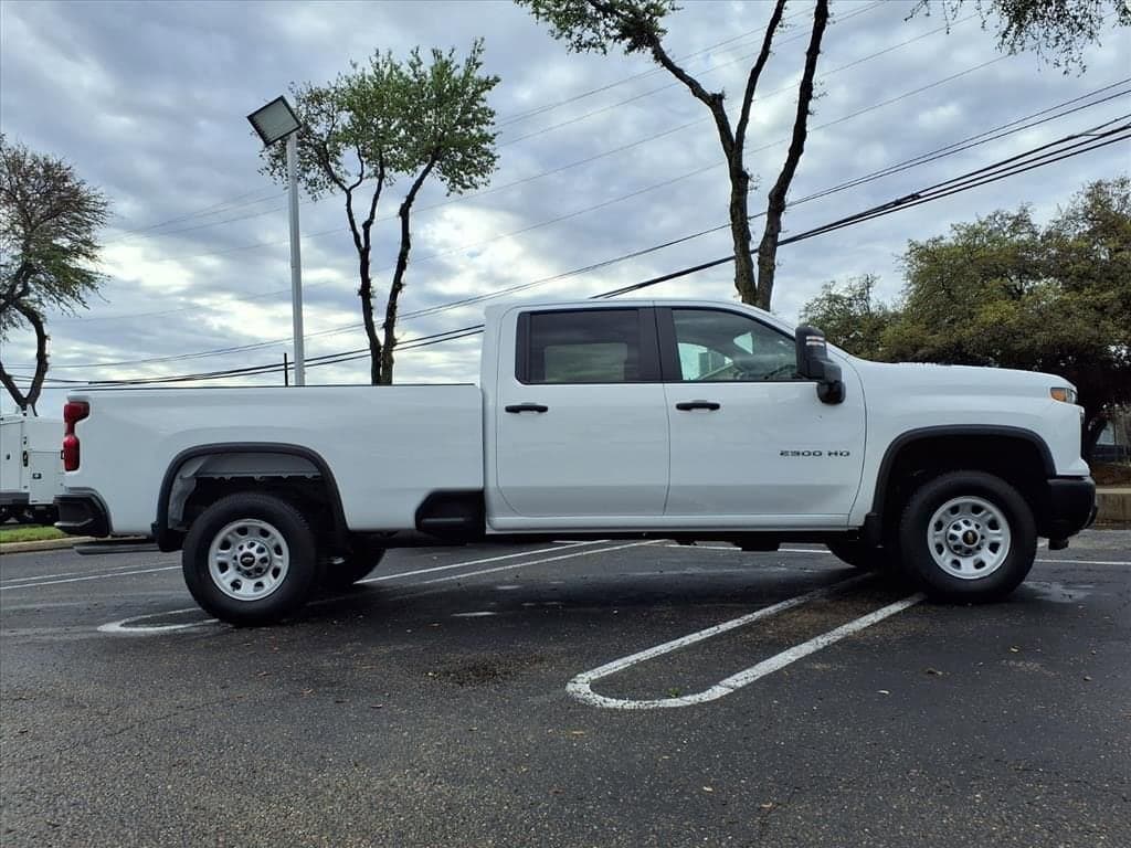 2026 Chevrolet Silverado 2500 HD - Image 3