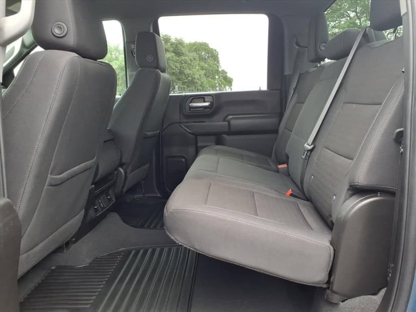 2025 Chevrolet Silverado 2500 HD - Image 25