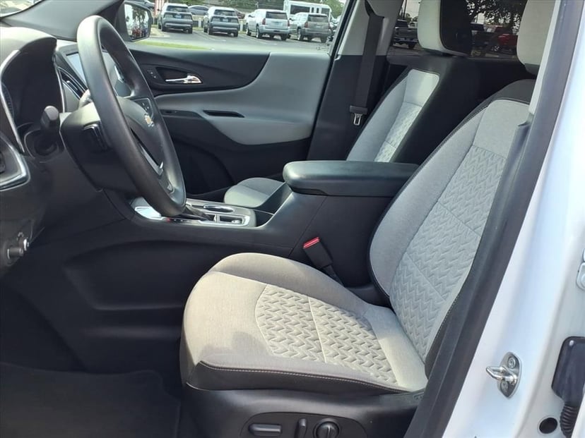 2022 Chevrolet Equinox - Image 14