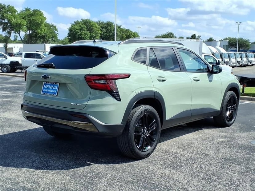2024 Chevrolet Trax - Image 4