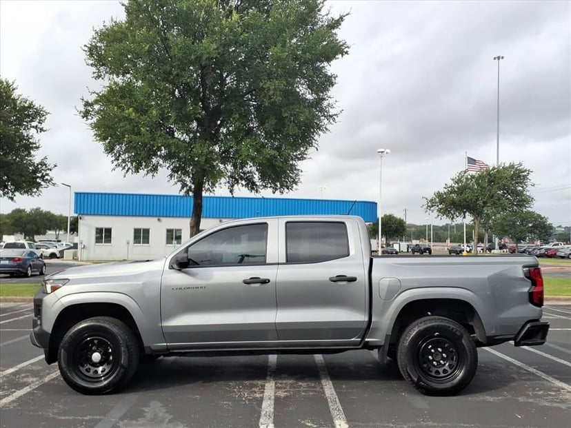 2025 Chevrolet Colorado - Image 7