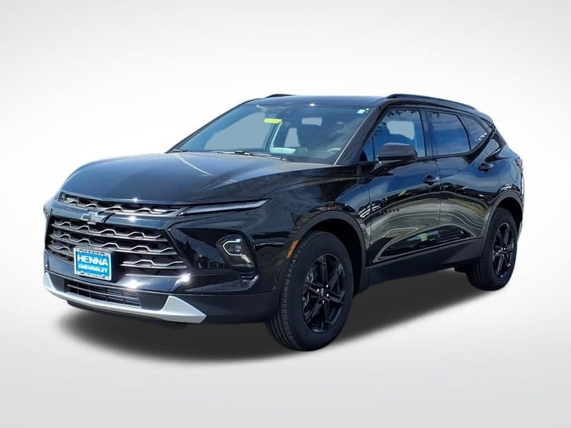 2026 Chevrolet Blazer - Image 2
