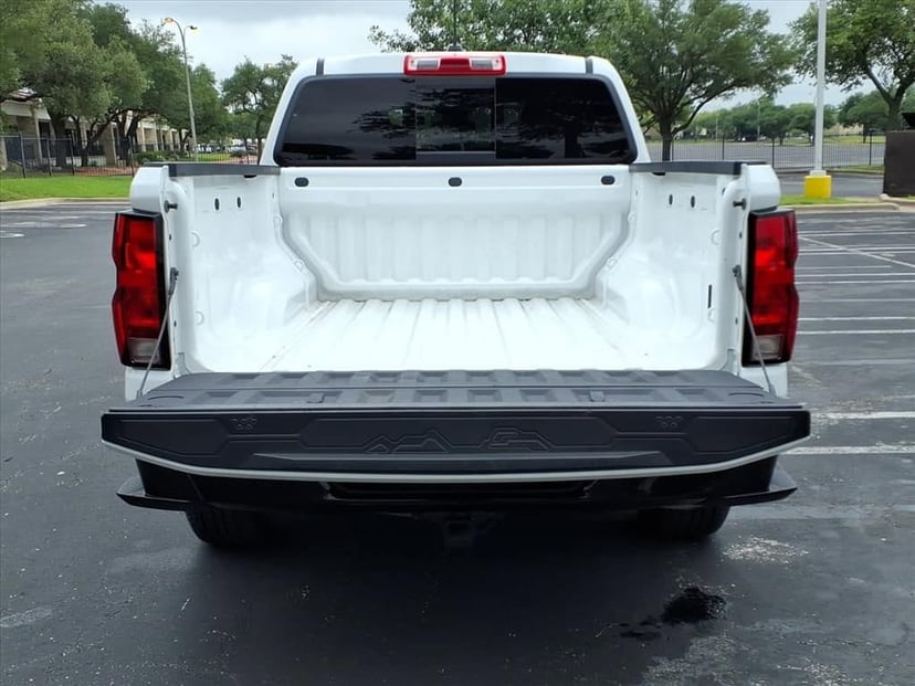 2024 Chevrolet Colorado - Image 17
