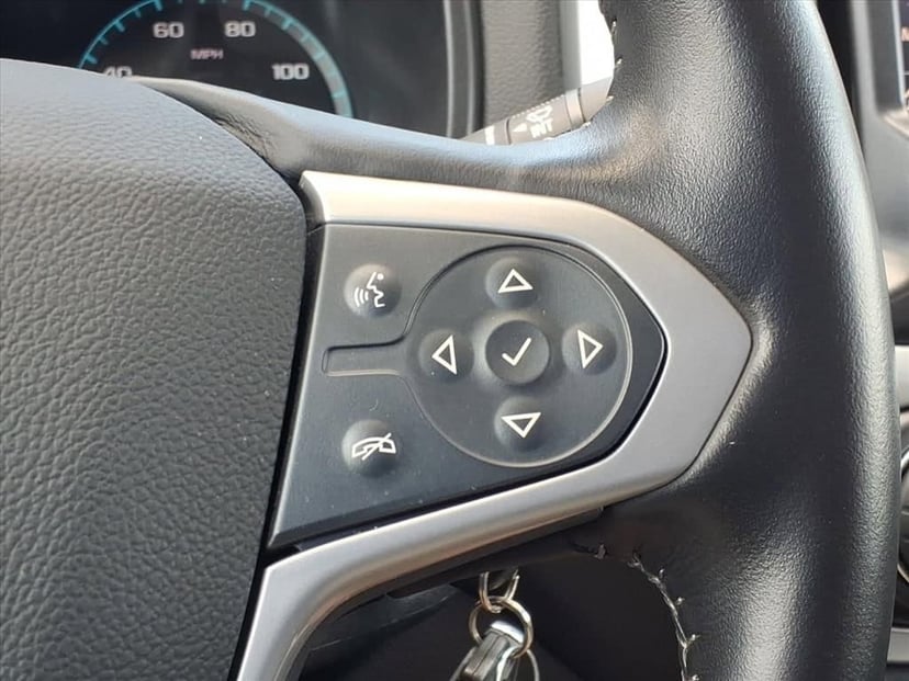 2022 Chevrolet Colorado - Image 28