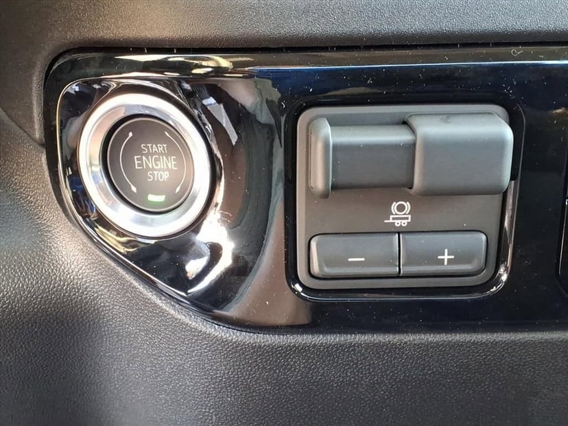 2026 Chevrolet Silverado 1500 - Image 16