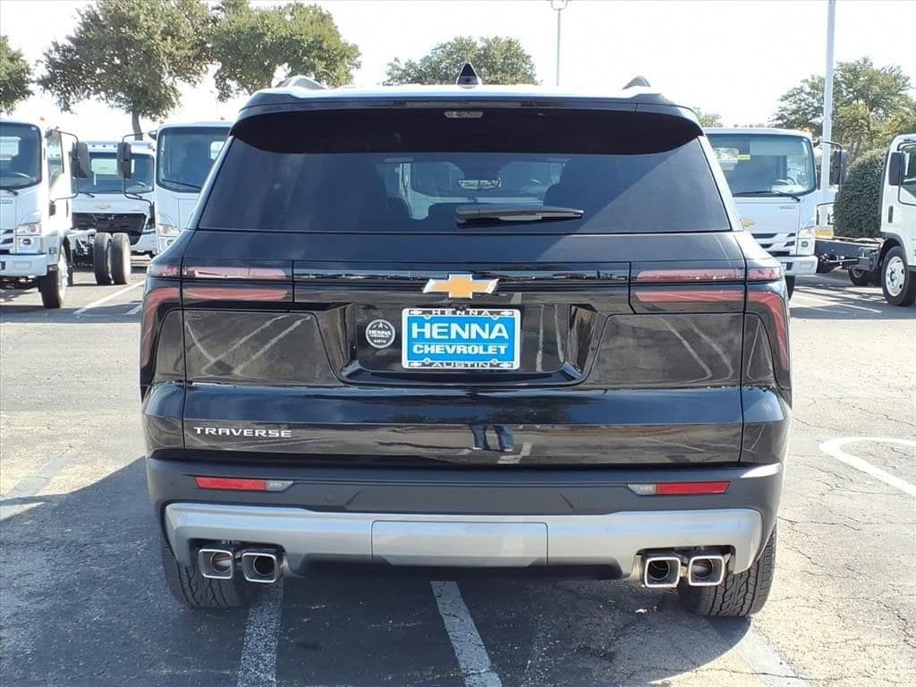 2026 Chevrolet Traverse - Image 7