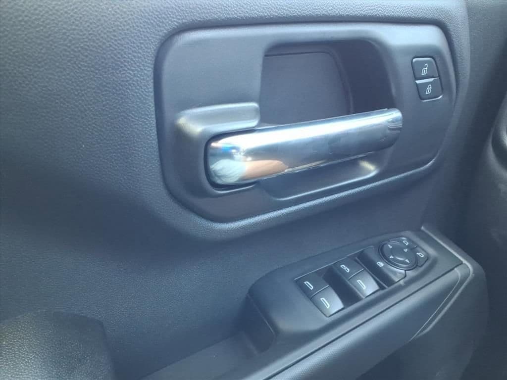 2026 Chevrolet Silverado 1500 - Image 19