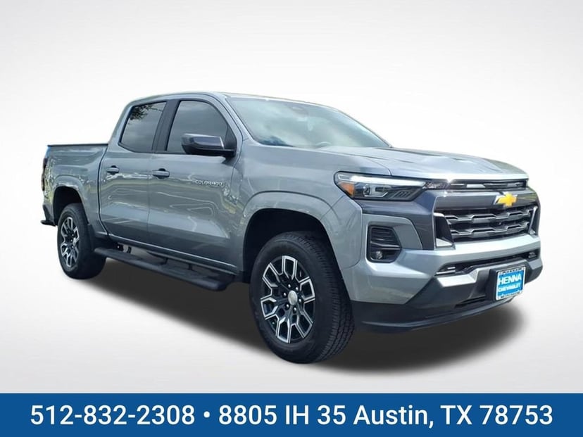2024 Chevrolet Colorado - Image 2
