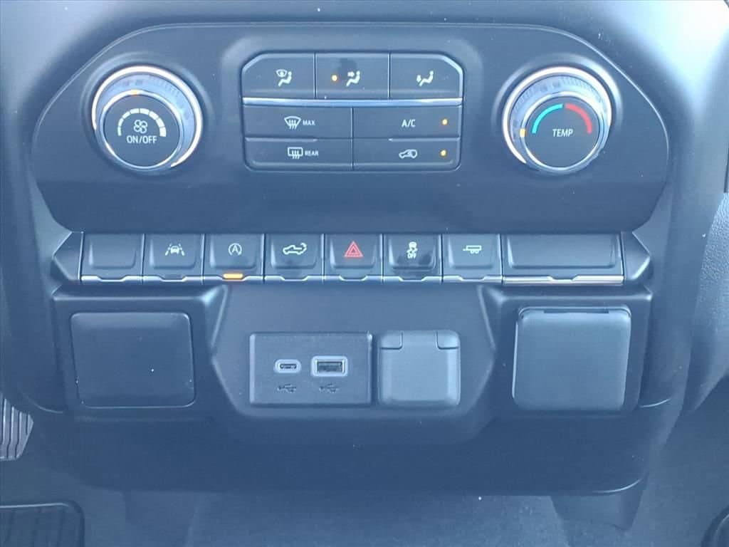 2026 Chevrolet Silverado 1500 - Image 19