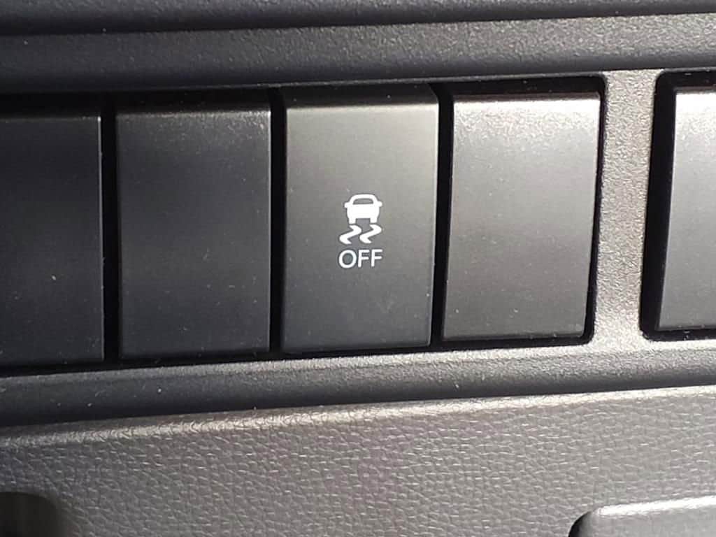 2025 Chevrolet Low Cab Forward 5500 XD - Image 15