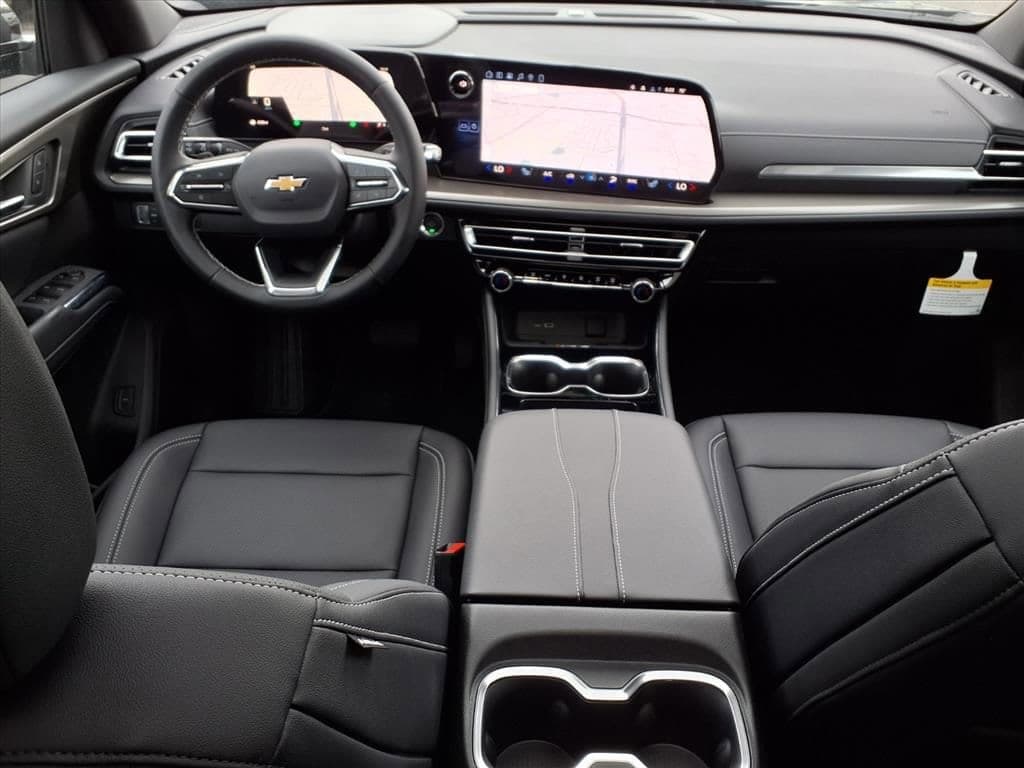 2026 Chevrolet Traverse - Image 7