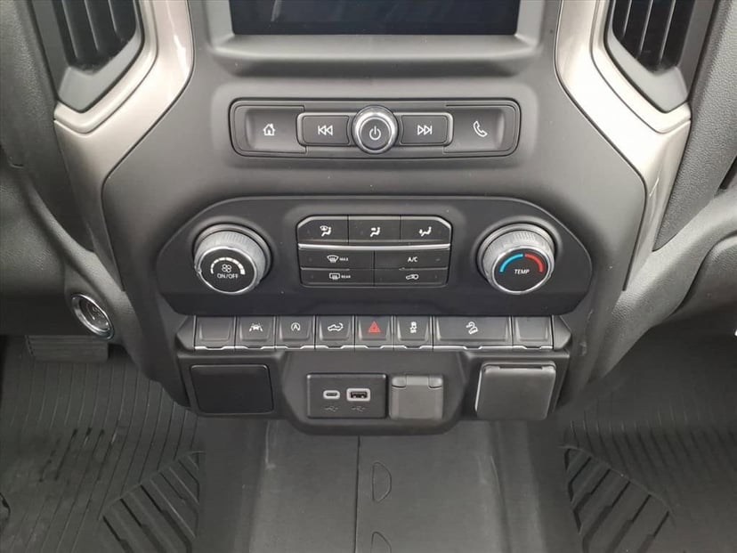2026 Chevrolet Silverado 1500 - Image 19