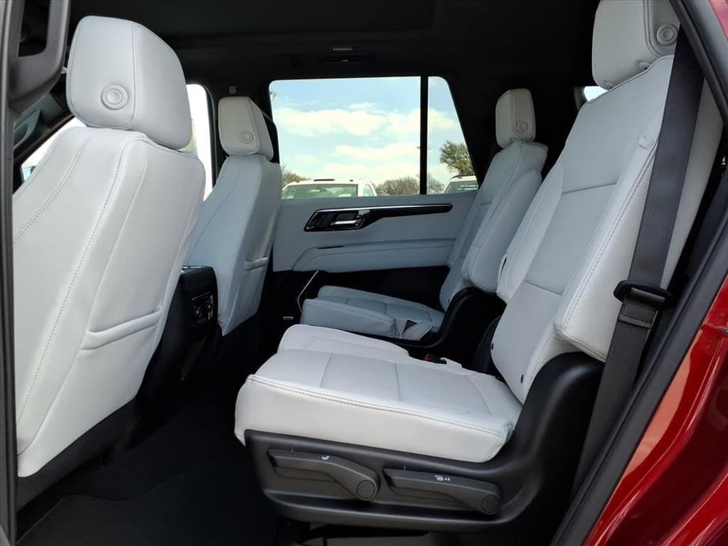 2026 Chevrolet Tahoe - Image 16