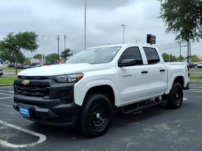 2024 Chevrolet Colorado - Image 12