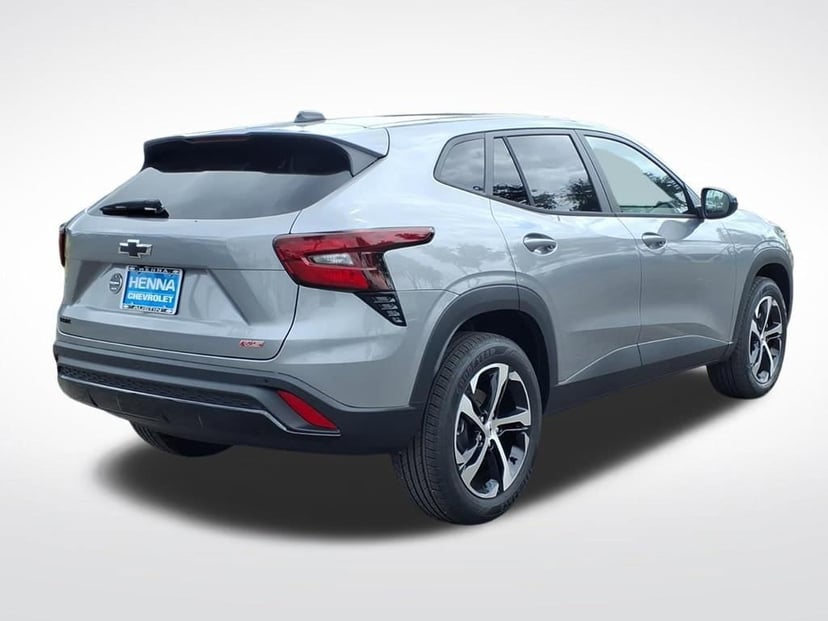 2026 Chevrolet Trax - Image 2