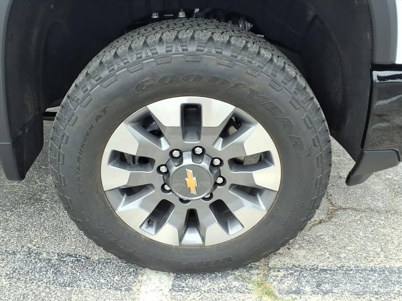 2026 Chevrolet Silverado 2500 HD - Image 11