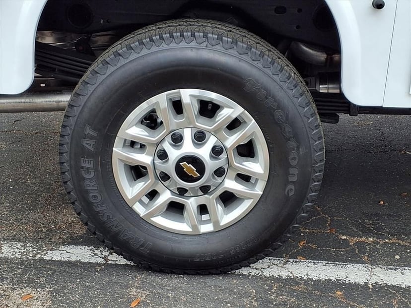 2026 Chevrolet Silverado 2500 HD - Image 5