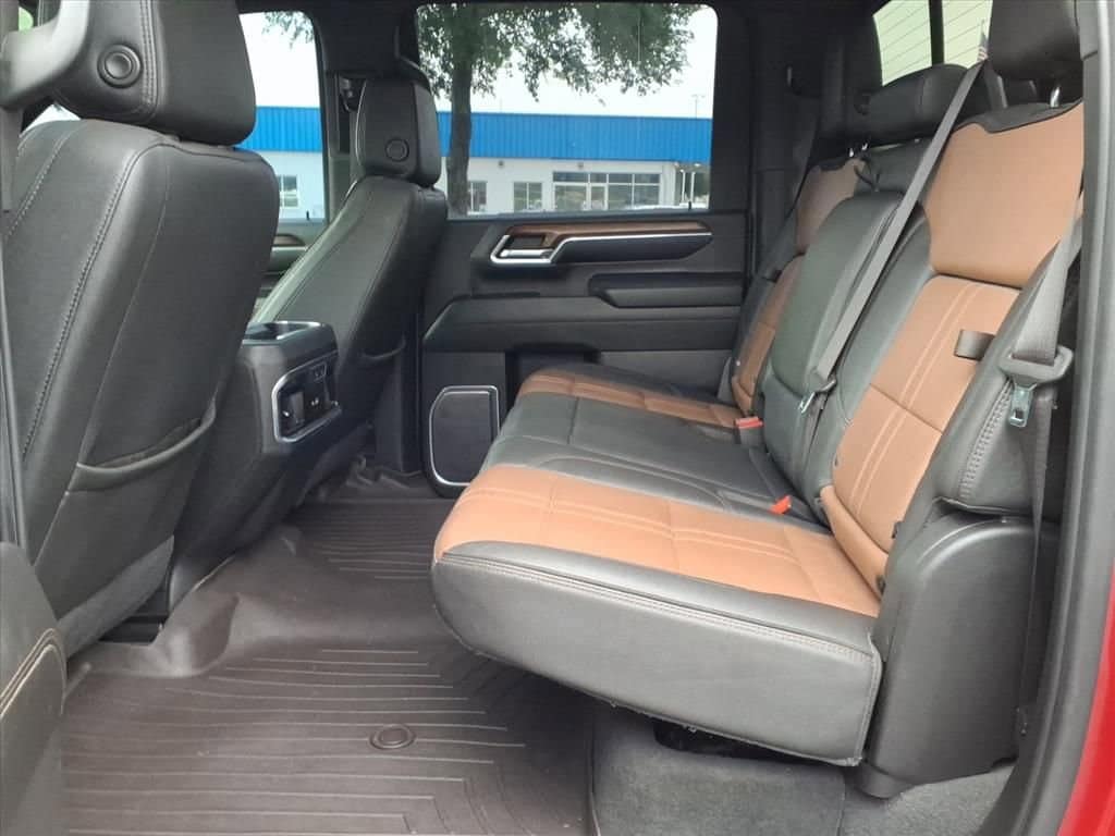 2024 Chevrolet Silverado 2500 HD - Image 21