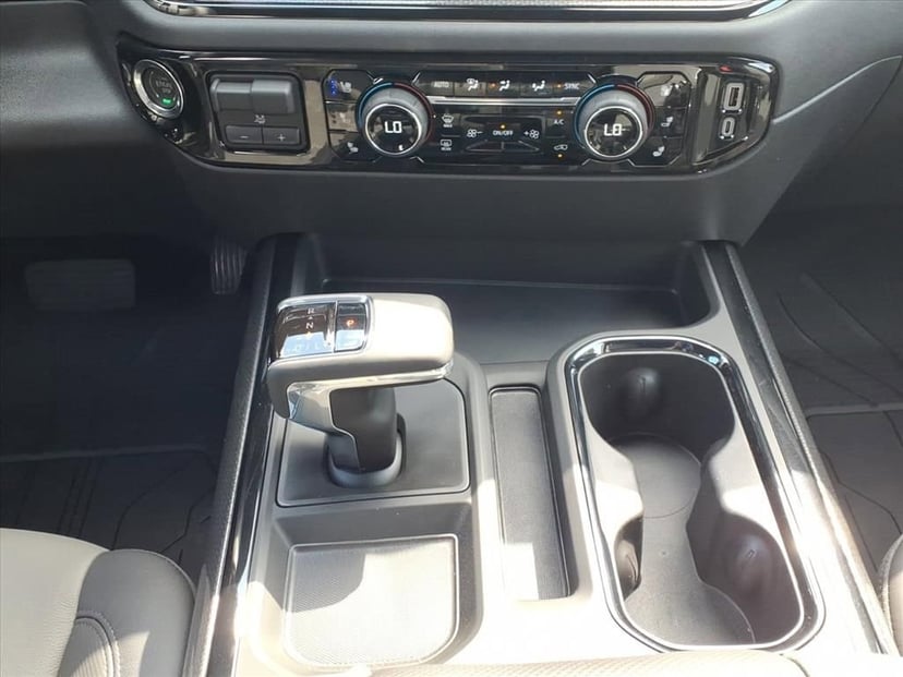 2026 Chevrolet Silverado 1500 - Image 20