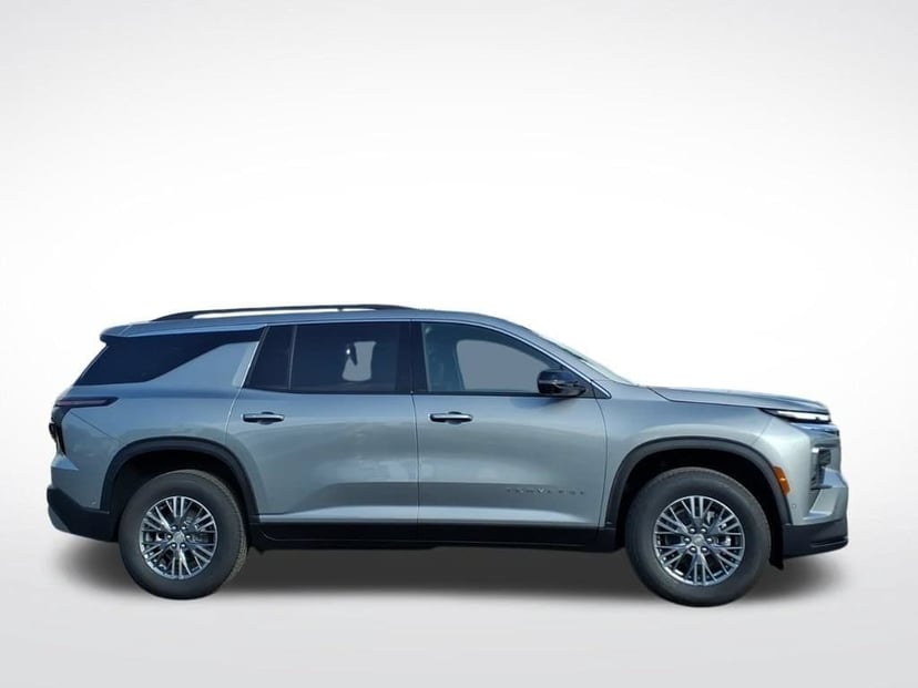 2026 Chevrolet Traverse - Image 1