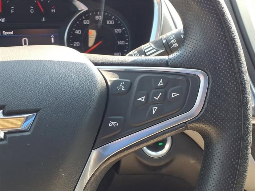 2022 Chevrolet Equinox - Image 25