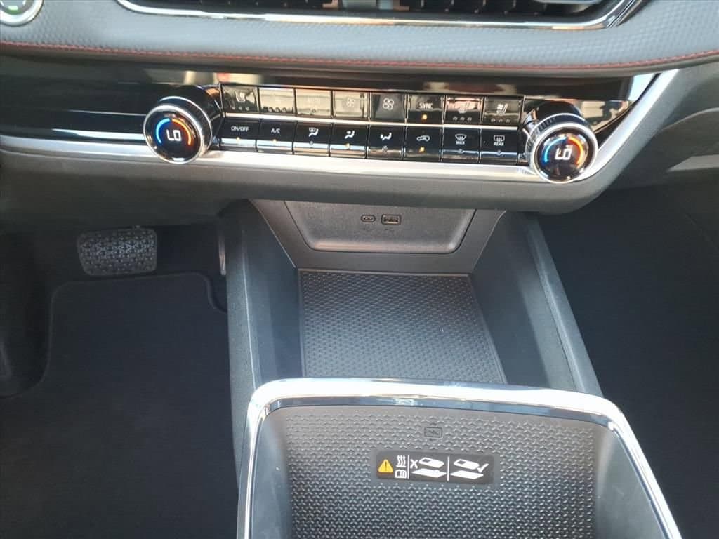 2026 Chevrolet Equinox - Image 20