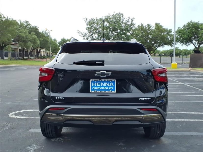2024 Chevrolet Trax - Image 6