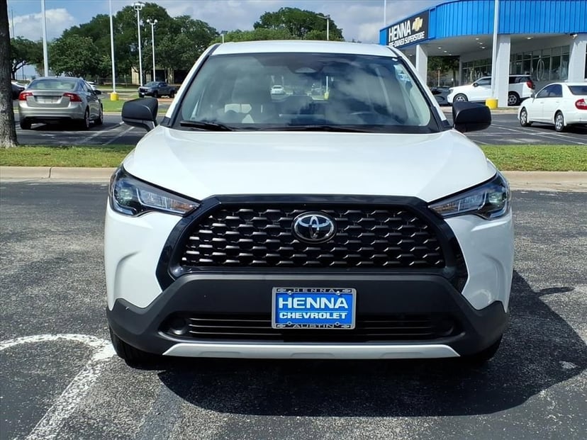 2023 Toyota Corolla Cross - Image 8