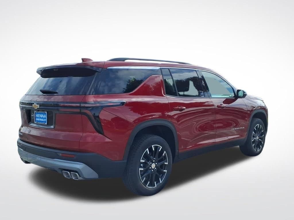 2026 Chevrolet Traverse - Image 2