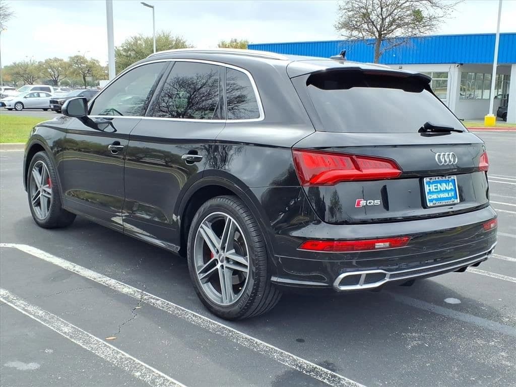 2019 Audi SQ5 - Image 10