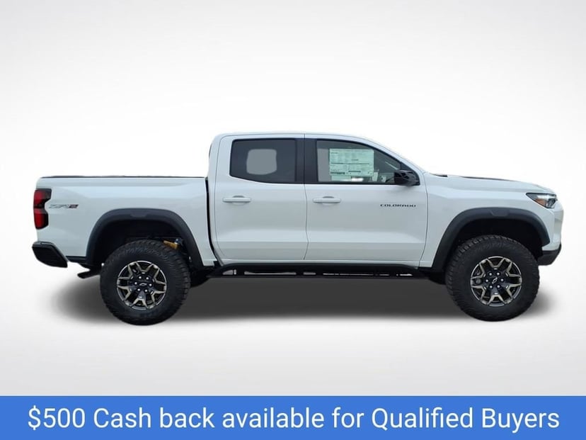 2026 Chevrolet Colorado - Image 3