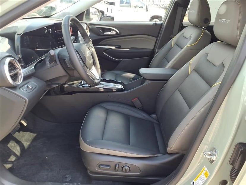 2024 Chevrolet Trax - Image 13