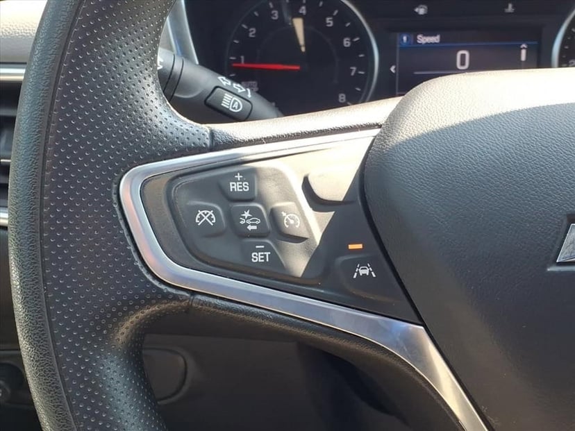 2022 Chevrolet Equinox - Image 24