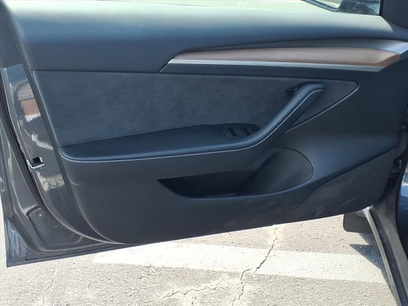 2023 Tesla Model 3 - Image 14