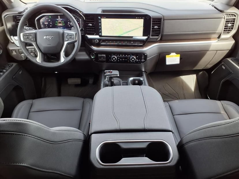2026 Chevrolet Silverado 1500 - Image 8
