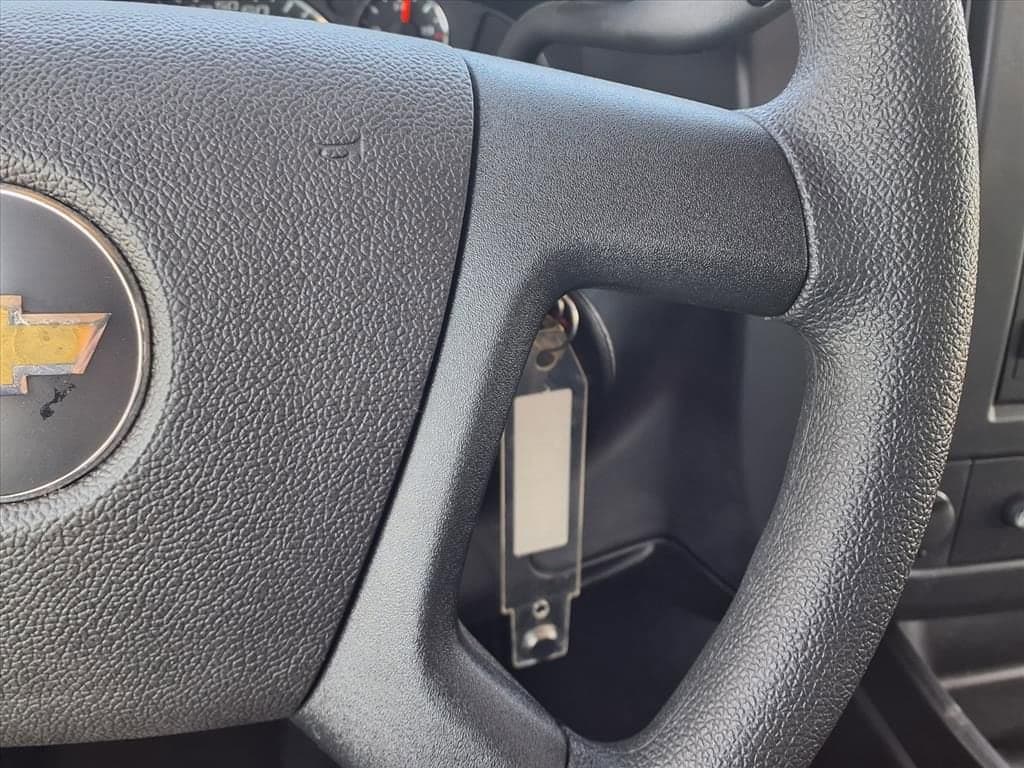 2025 Chevrolet Express Cutaway 3500 - Image 19