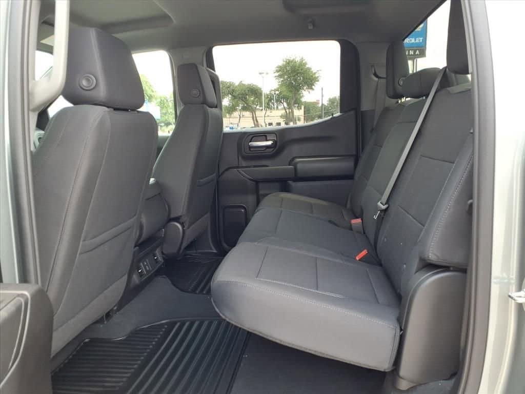 2026 Chevrolet Silverado 1500 - Image 11