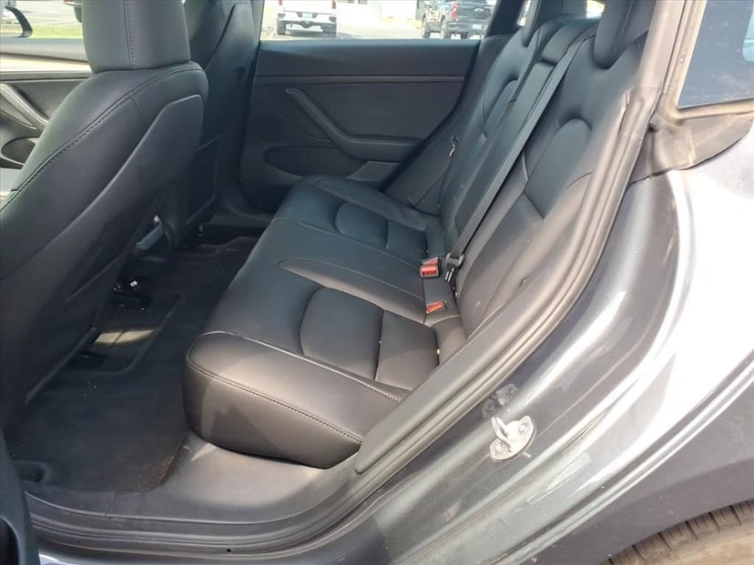 2023 Tesla Model 3 - Image 19