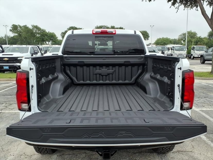 2026 Chevrolet Colorado - Image 12