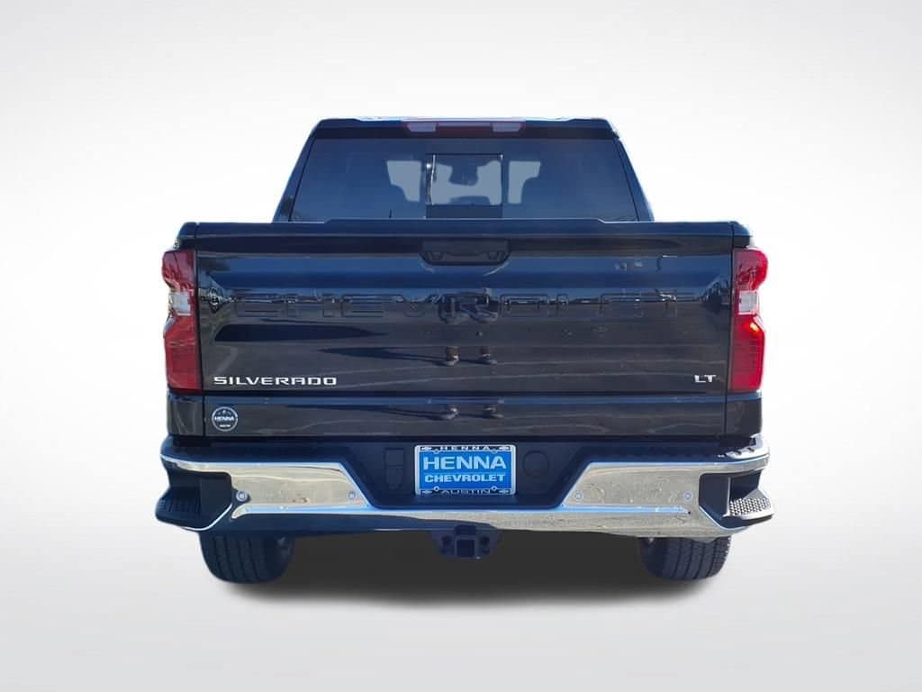 2026 Chevrolet Silverado 1500 - Image 12