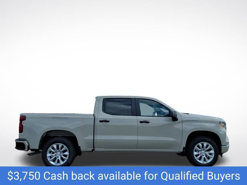 2026 Chevrolet Silverado 1500 - Image 3