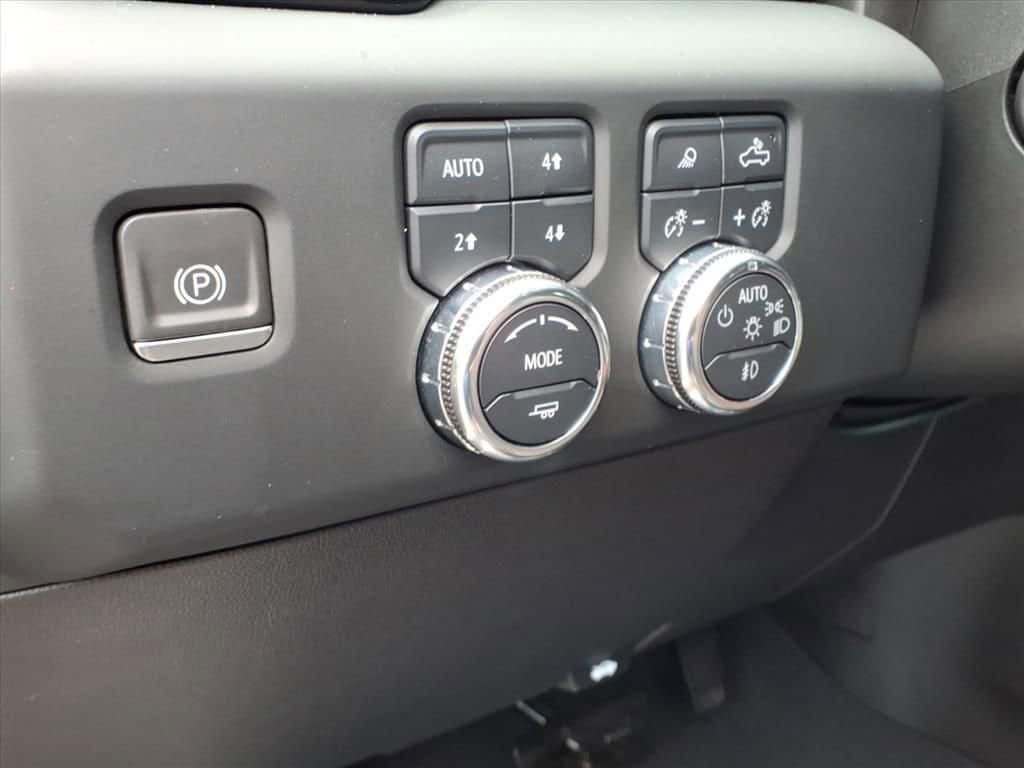 2024 GMC Sierra 1500 - Image 15