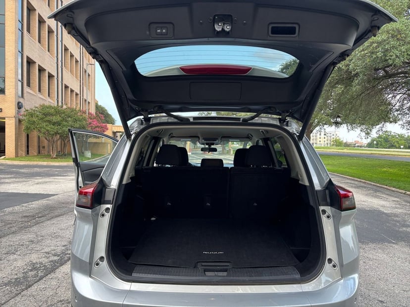 2025 Nissan Rogue - Image 26