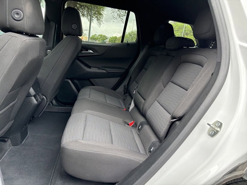 2025 Chevrolet Equinox - Image 21