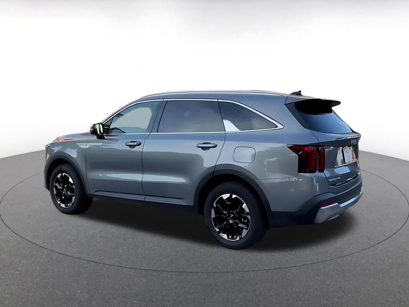 2024 Kia Sorento - Image 5